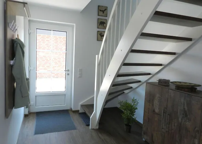 In Mit Kleinem Garten By Interhome * Burhave